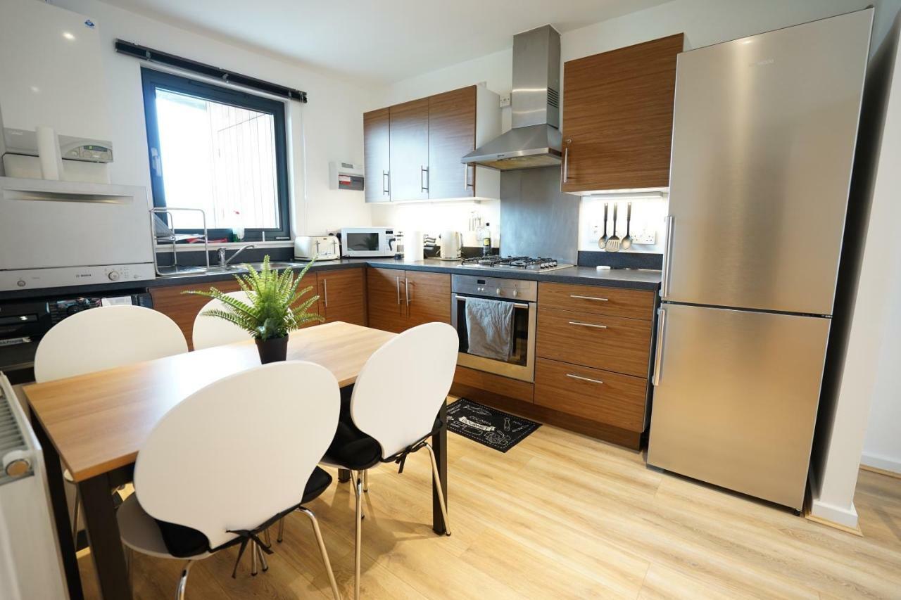 Perfectly Located Stunning Apartment Лондон Екстер'єр фото